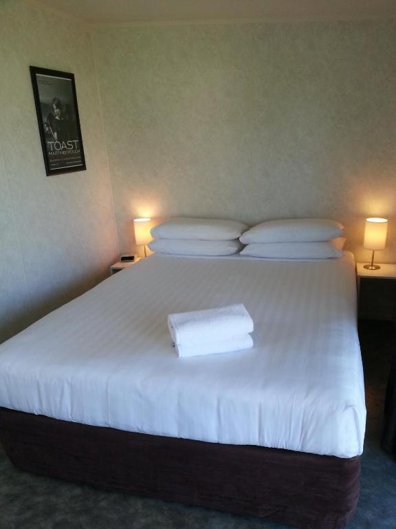 Martinborough Top 10 Holiday Park Номер фото
