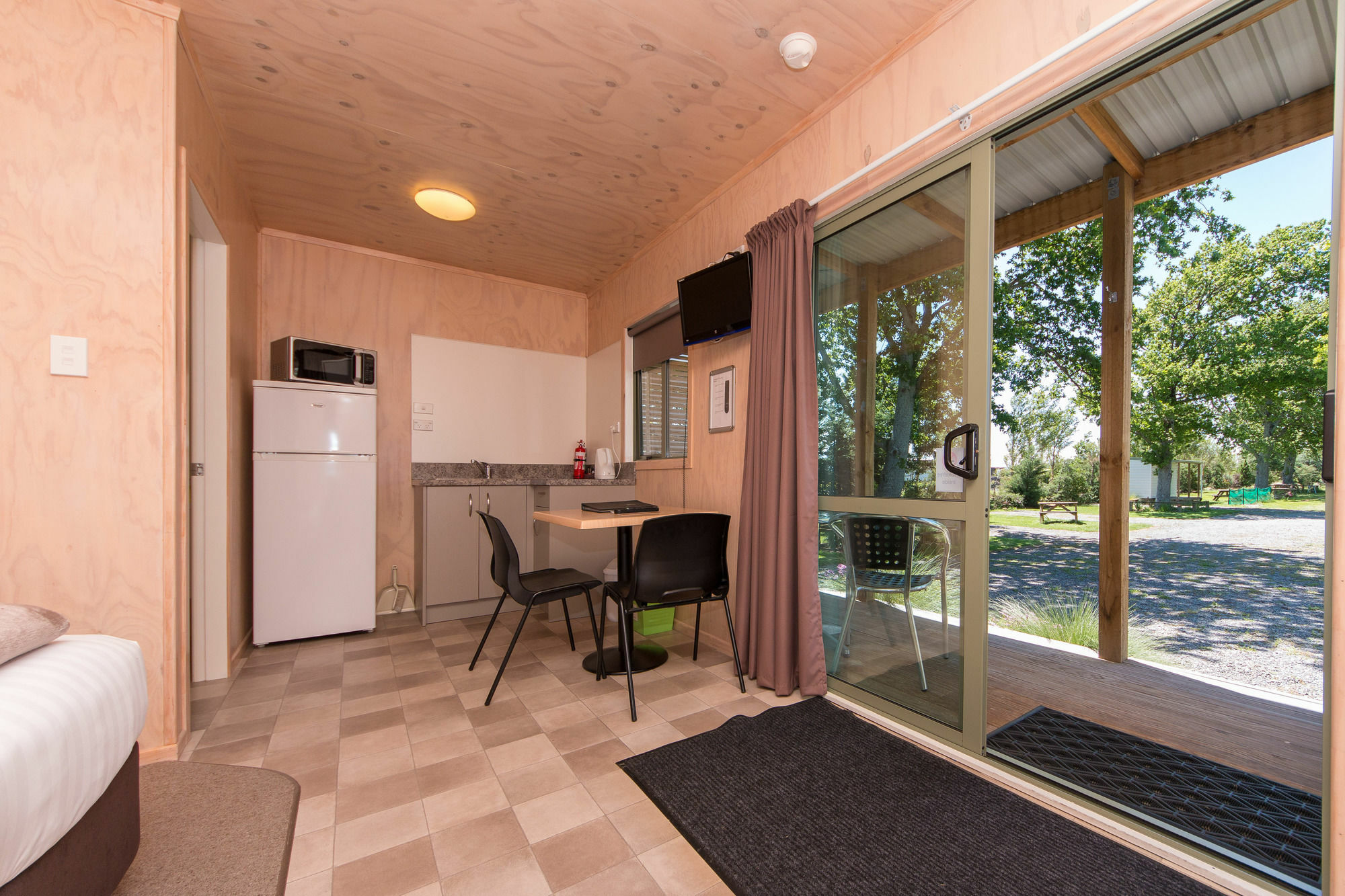 Martinborough Top 10 Holiday Park Екстер'єр фото