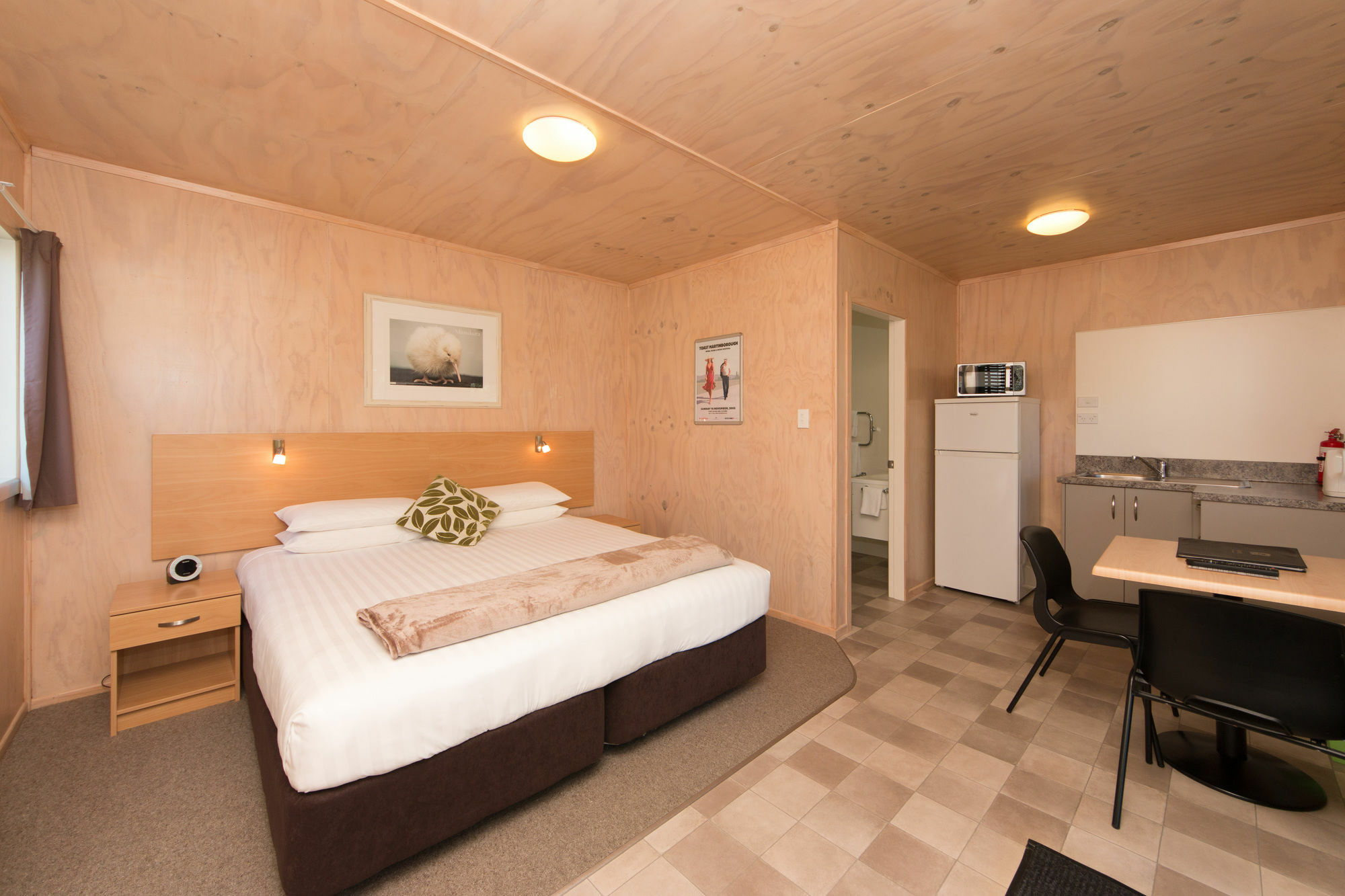 Martinborough Top 10 Holiday Park Екстер'єр фото